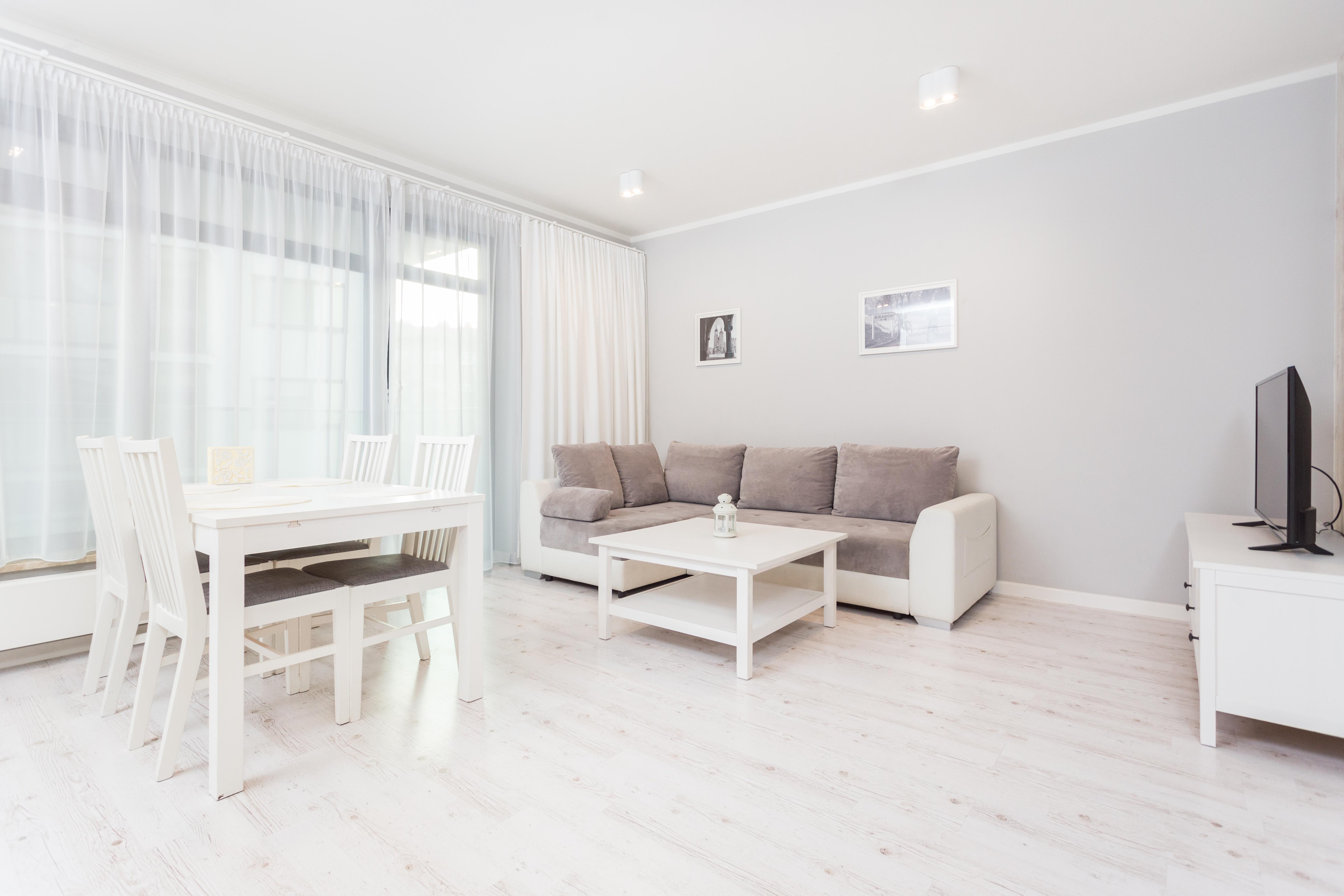 Hotel apartamentowy Inpoint With Parking Available