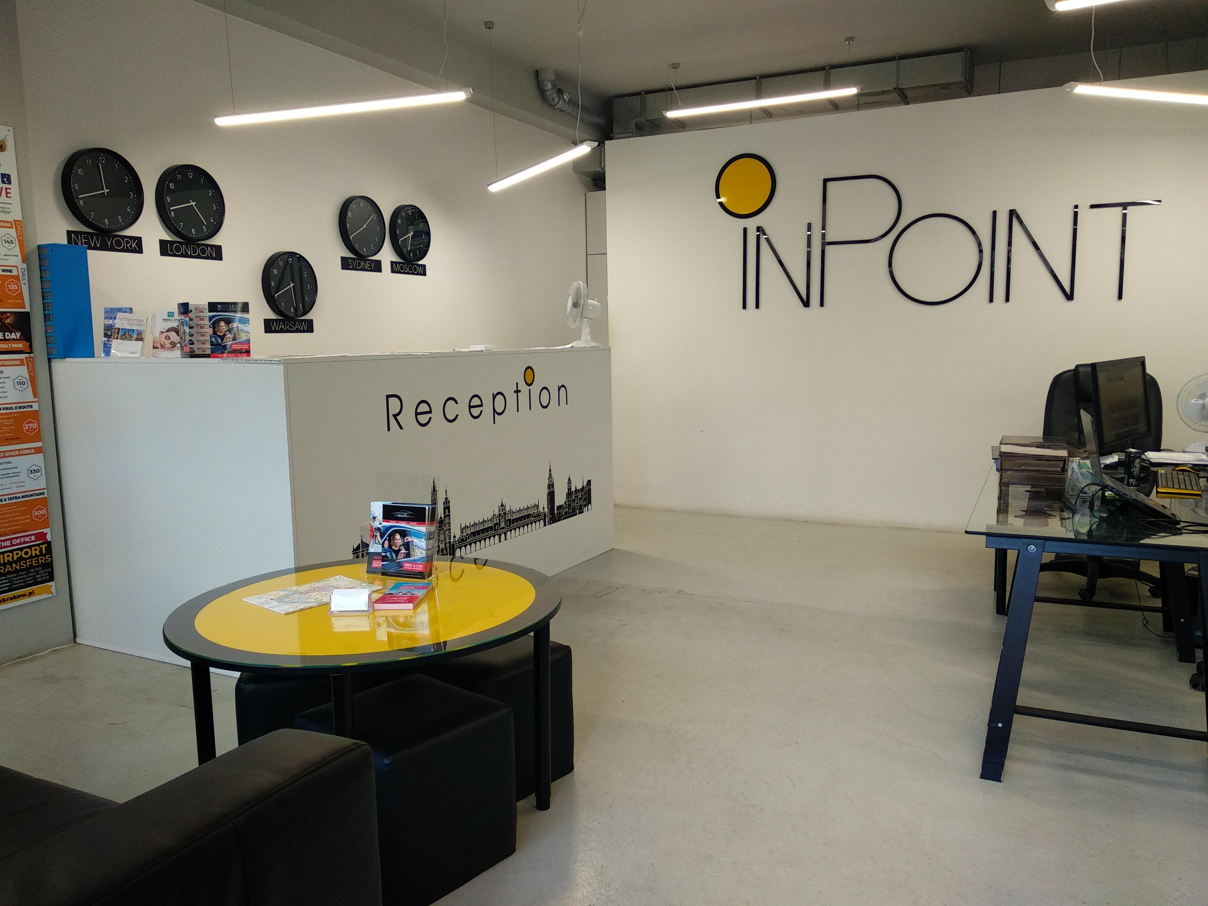 Inpoint With Parking Available 3* Kraków