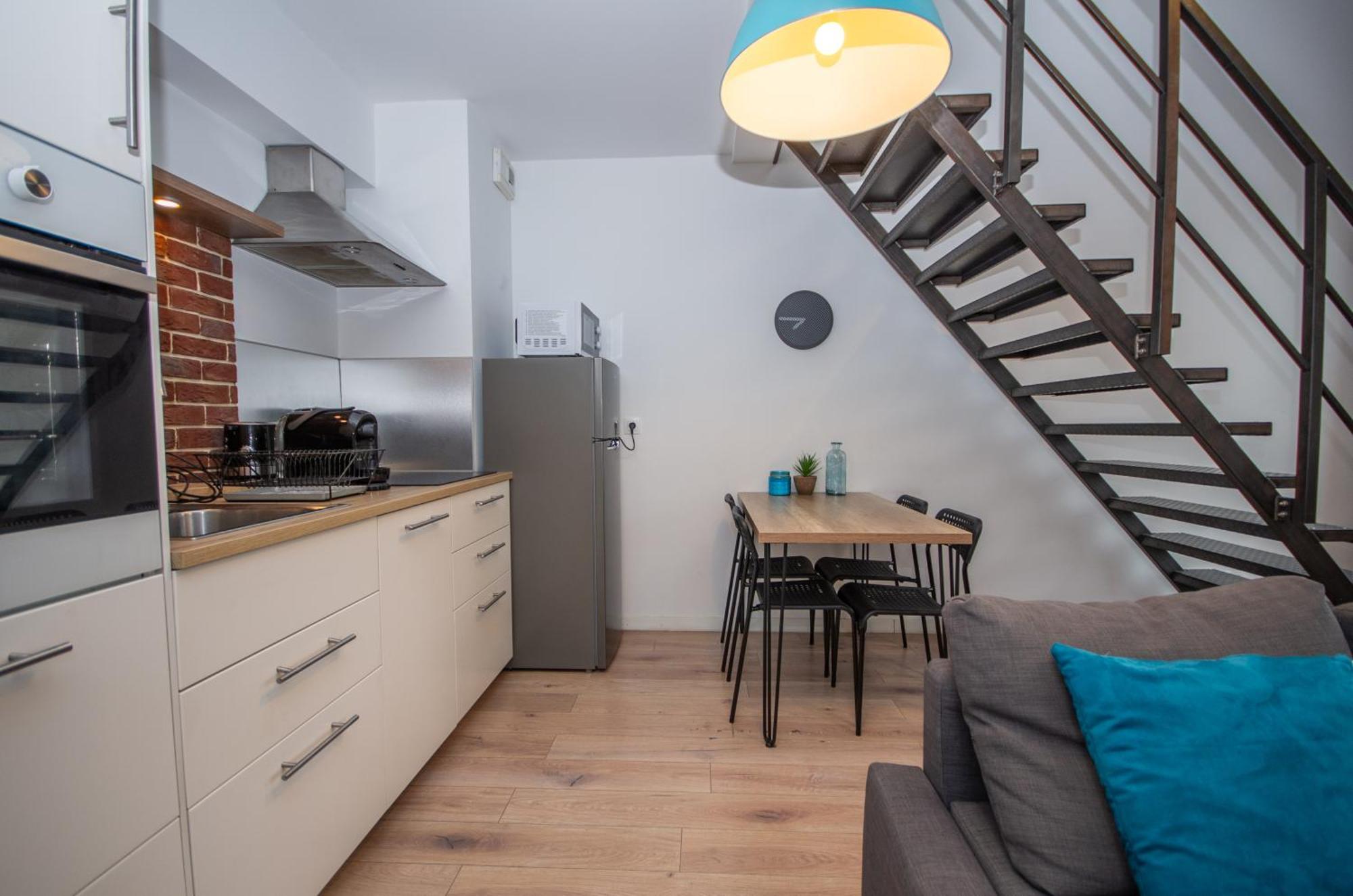 Inpoint With Parking Available Hotel apartamentowy 3*