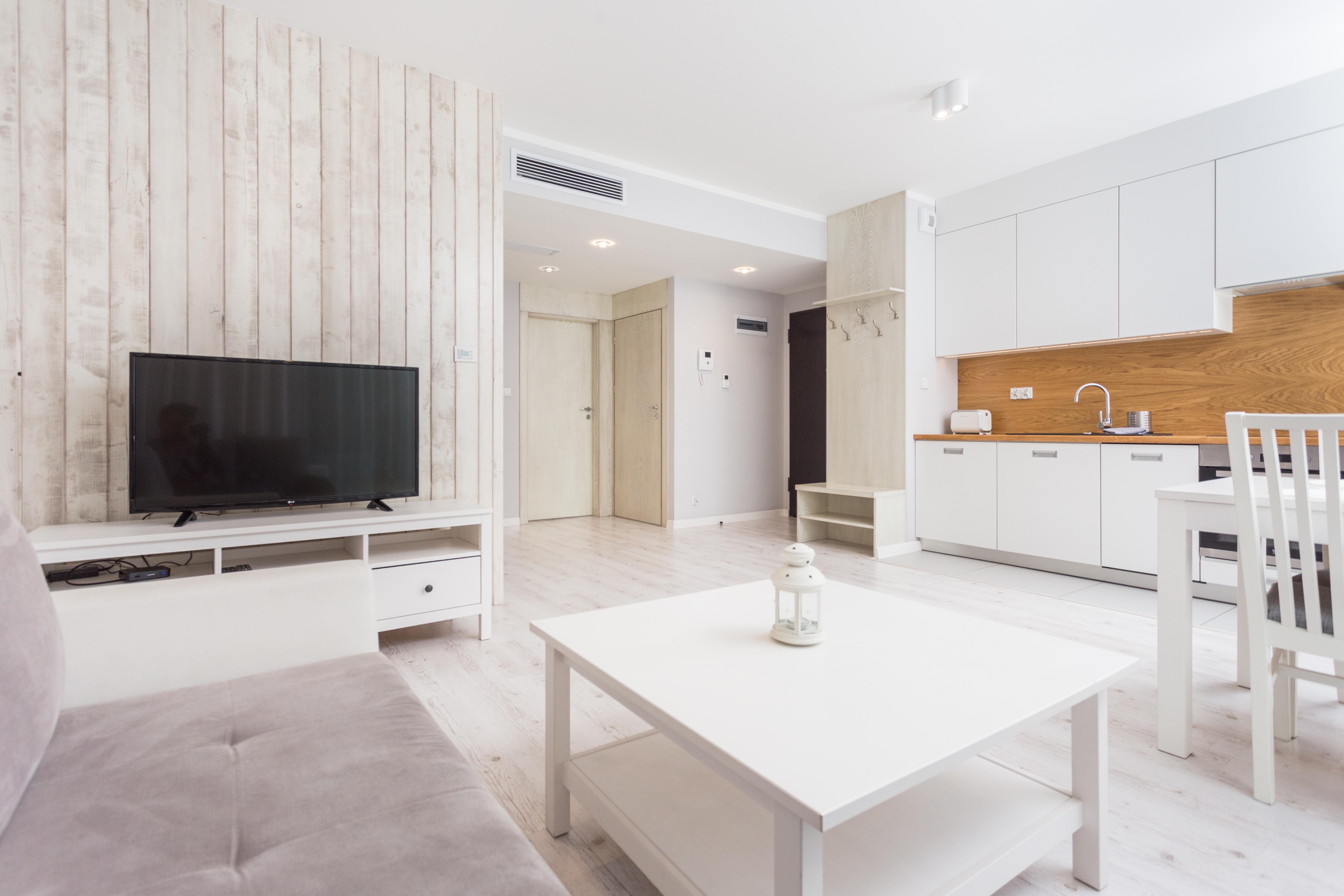 Inpoint With Parking Available 3*