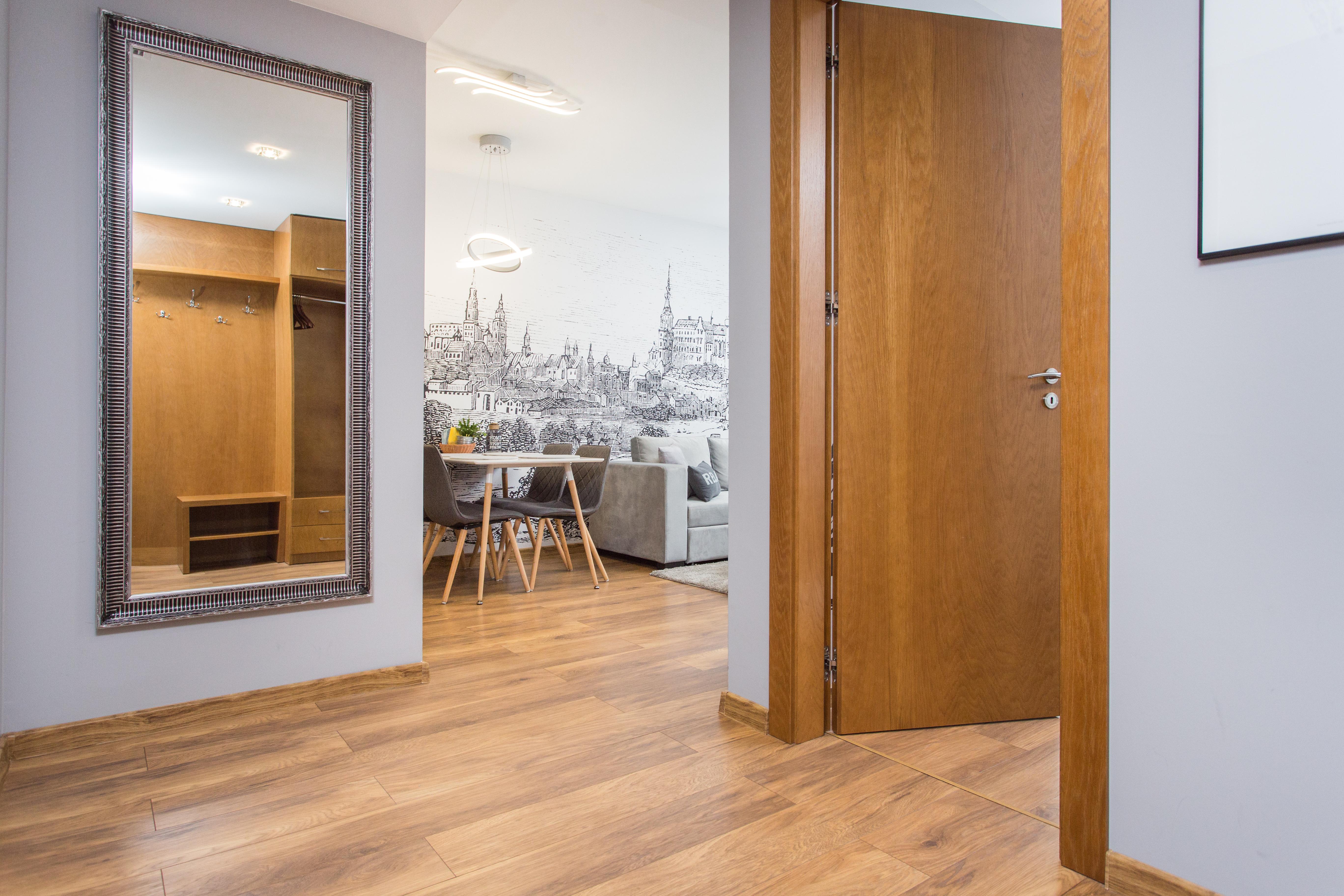 Inpoint With Parking Available 3* Krakau