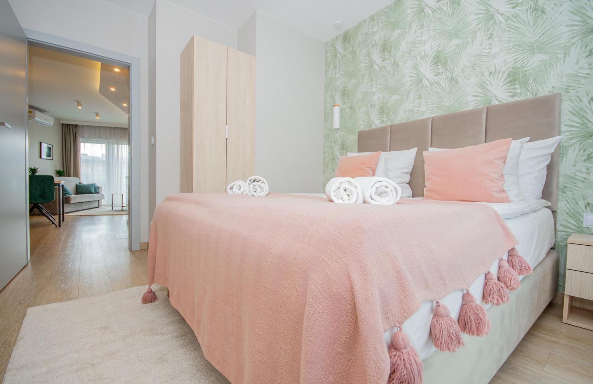 Inpoint With Parking Available Aparthotel 3*